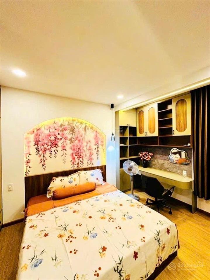 Ngay cv gia định chung cư hà đô nhà mới 4 tầng  3pn  ngang 4,2m nguyễn văn công giá 4 tỷ nhỉnh