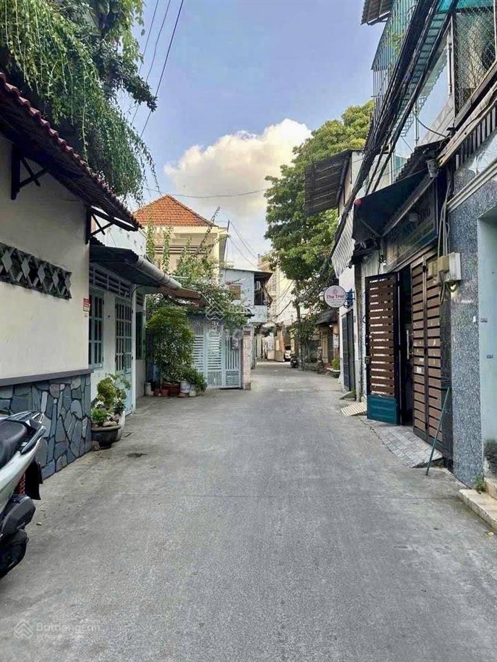 Ngay đh công nghiệp 4  biệt thự mini  3pnngang 8m  hẻm xe hơi  nguyễn văn nghigv gí 7 tỷ 8