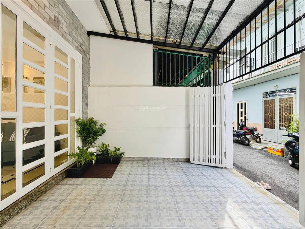 Nhà hẻm xe hơi thống nhát, p16, gv dt 50m2 giá 6 tỷ 5kết cấu 5 tầng có sân thượng