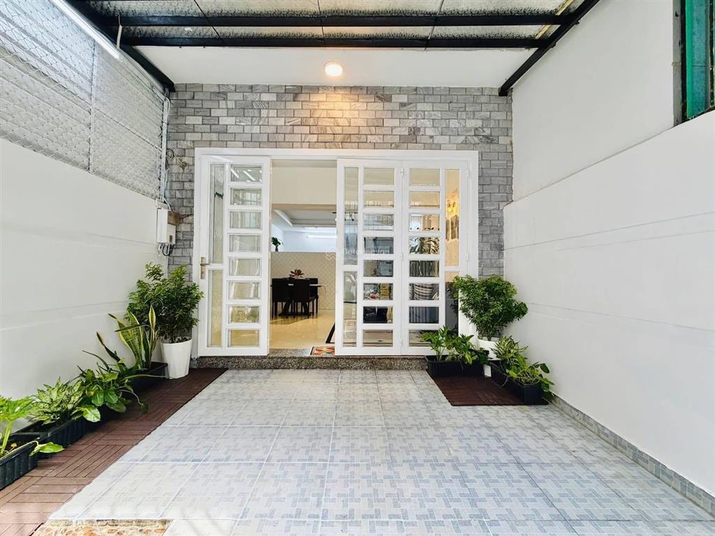 Nhà hẻm xe hơi thống nhát, p16, gv dt 50m2 giá 6 tỷ 5kết cấu 5 tầng có sân thượng