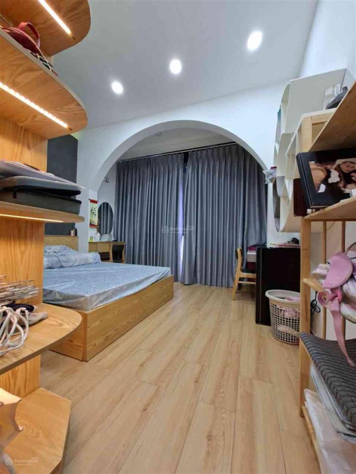 Dt44m2thống nhất gần bệnh viện hồng đức,gv2 tầng lầu nhà còn mới vào ở ngay giá 4 tỷ 850