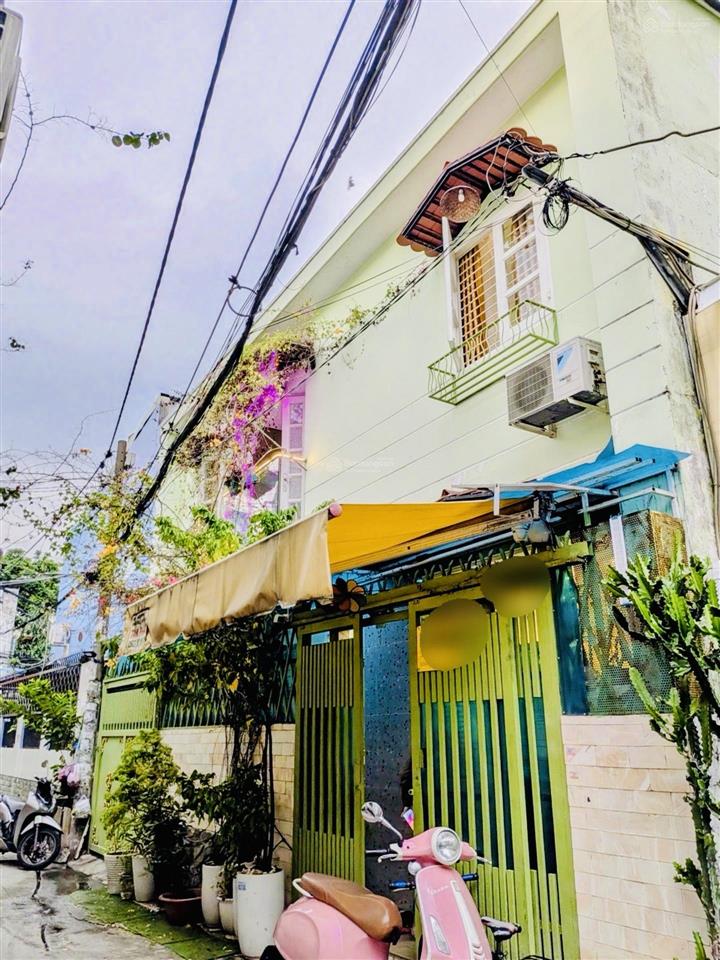 Nhà ngang 10m bề thế nằm vị trí trung tâm nguyễn kiệm  cc hà đô, p3, gv dt 50m2  giá 5 tỷ 8