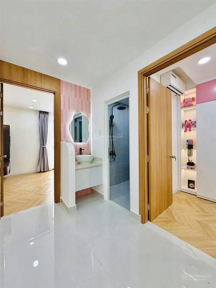 Nhà xây mới 100% tặng full nội thất nguyễn văn công, p3, gv với 4 tầng lầu dt 44m2 giá 7,3 tỷ