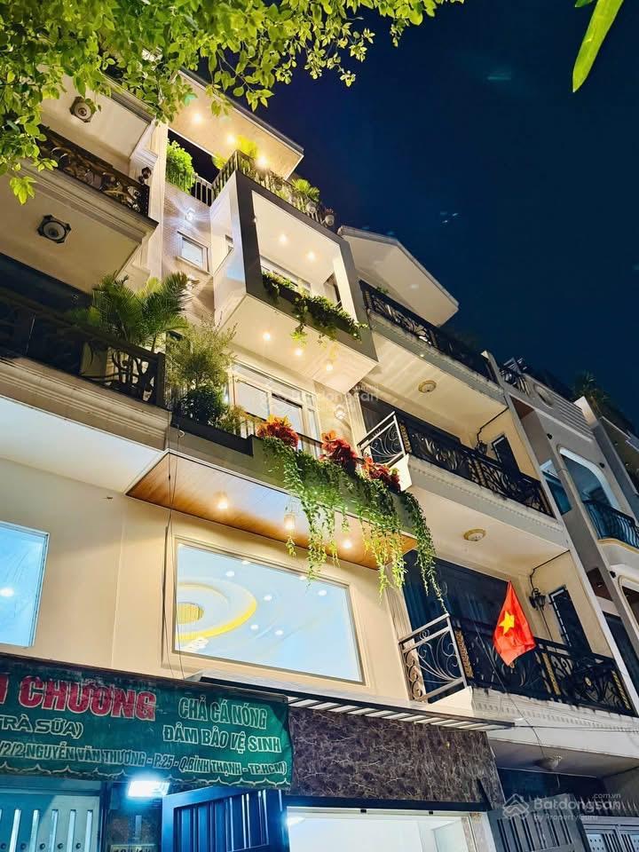 Hẻm xe tải ngủ trong nhà đường số 8, p11, gv nhà xây mới 100%  với 5 tầng lầu  dt 46m2 giá 7 tỷ6