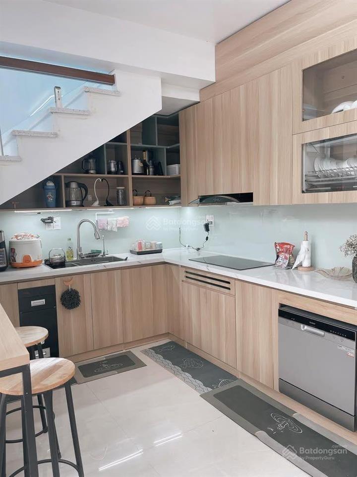 Hiếm có khó tìm! kim mã, 40m ra phố, ngõ bagac đua, full nt, lô góc, 45m2 x5t, dân xây, ở ngay!