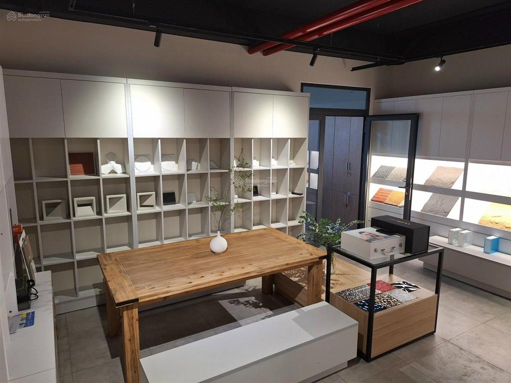 Cho thuê gấp shophouse vinhomes grand park, tầng 05, 80m2, q9, hcm