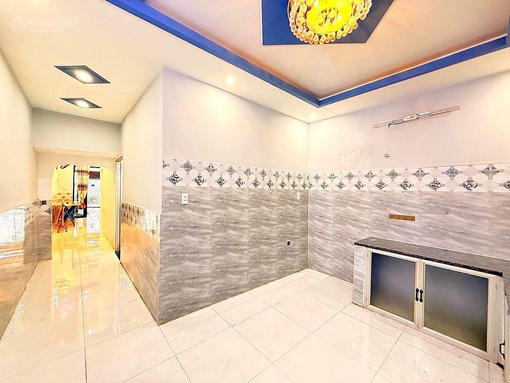 Bán đất tặng nhà  hẻm ô tô tô ngọc vân, q12  giáp p15 gò vấp  4.2m * 23m  4. x tỷ