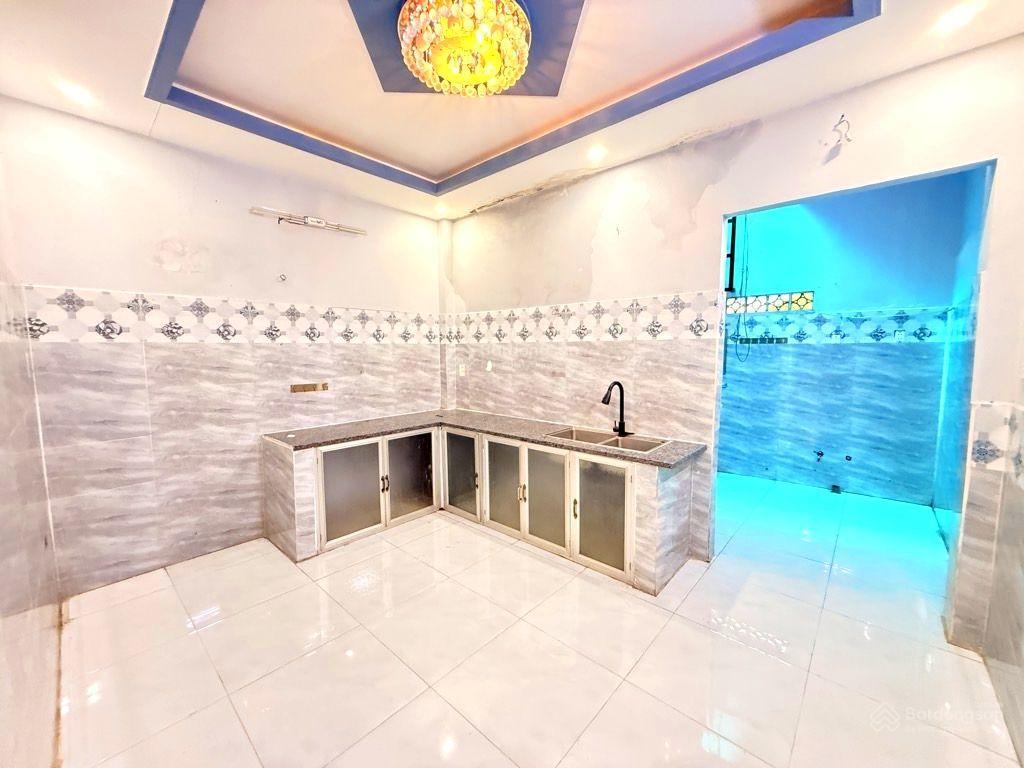 Bán đất tặng nhà  hẻm ô tô tô ngọc vân, q12  giáp p15 gò vấp  4.2m * 23m  4. x tỷ