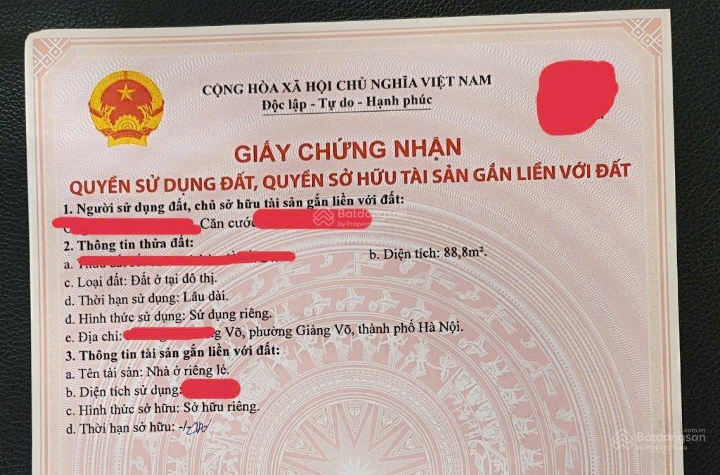 Chính chủ bán gấp nhà 5 tầng vuông đẹp giảng võ, giá rẻ 153tr/m2