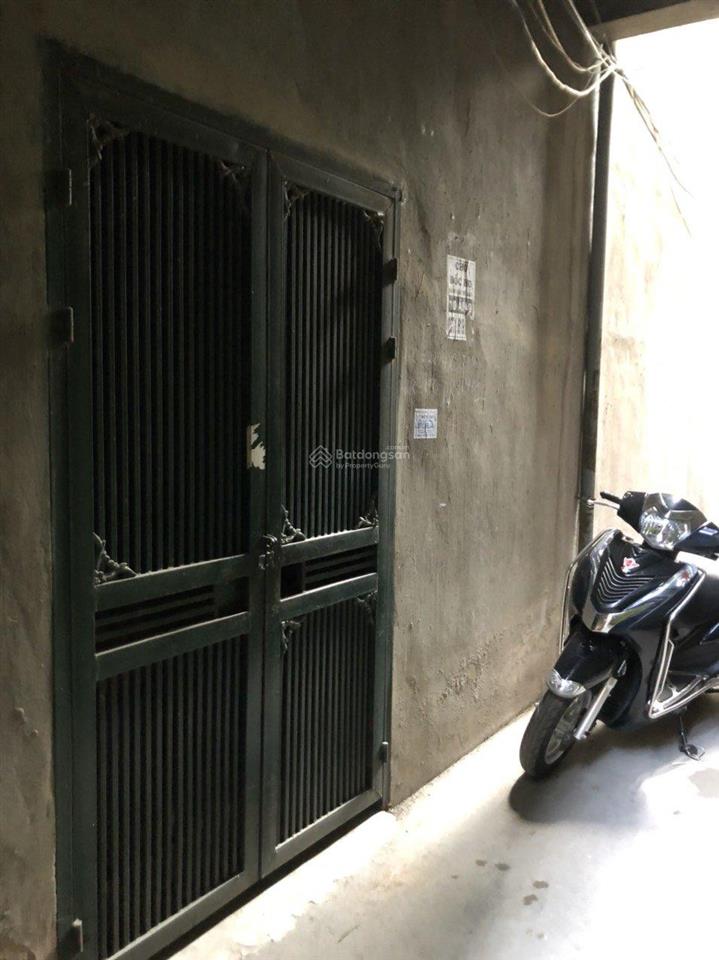 Cho thuê nhà số nhà 11 khu tập thể đá quý ngõ 317 trung văn