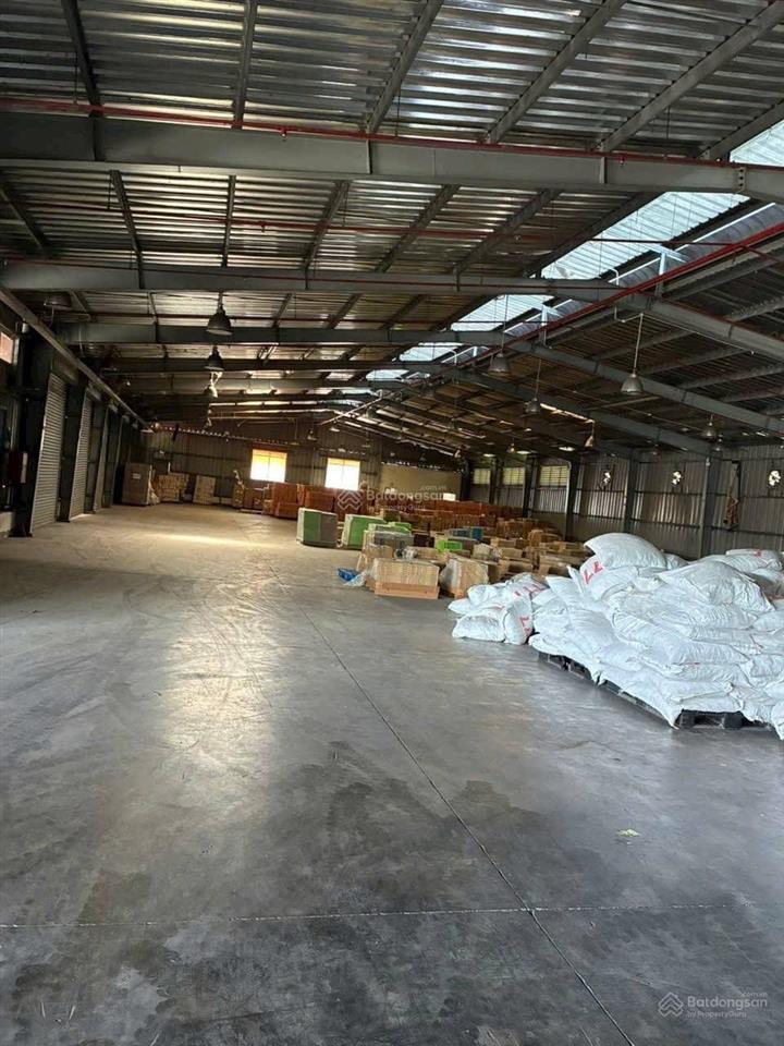 Cho thuê kho giá siêu tốt, hàng hiếm có, khó tìm, mt ql1 a, pccc tự động, bảo vệ 24/24, ko cấm tải
