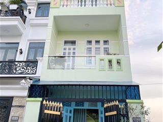 Bán nhà đẹp tại kdc nam khang hẻm xe hơi 3 tầng, tiện ích đầy đủ, hàng hiếm, giá tốt.