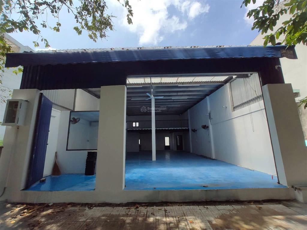 Cho thuê kho xưởng giá siêu tốt, hiếm có 230m/22tr, cont đi ngày, ko cấm tải. gần cảng