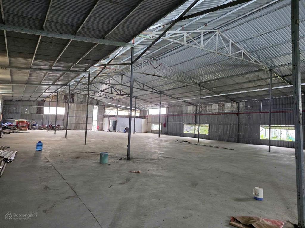 Cho thuê kho xưởng tiện sx, điện 3 pha, pccc đầy đủ giá tốt, 1000m²/55tr