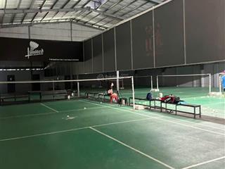 Cho thuê kho xưởng đẹp, cao 13m, thoáng, ngay cảng phú hữu, 1300m²/130tr, đẹp, hiếm có