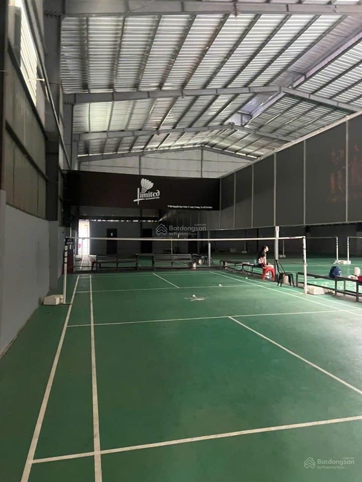 Cho thuê kho xưởng đẹp, cao 13m, thoáng, ngay cảng phú hữu, 1300m²/130tr, đẹp, hiếm có