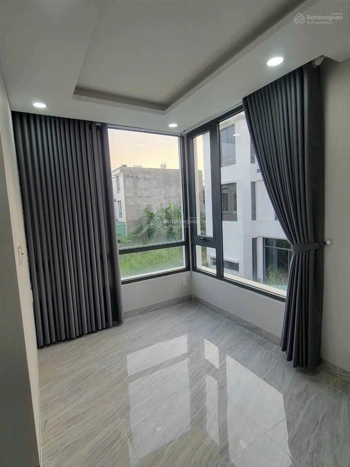 Cho thuê nhà đẹp trong khu đô thị, dân trí cao, an ninh đảm bảo dt 160m