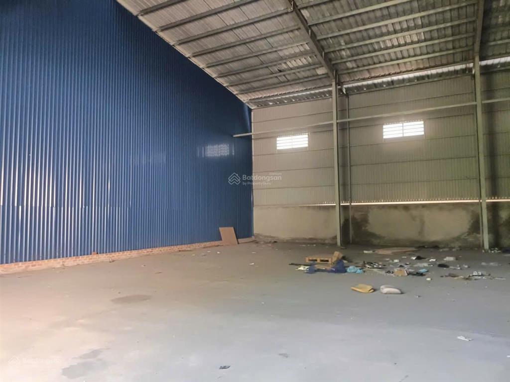 Cho thuê kho xưởng, mb kinh doanh, showroom đẹp tại xn giá tốt, siêu mặt tiền 30m.