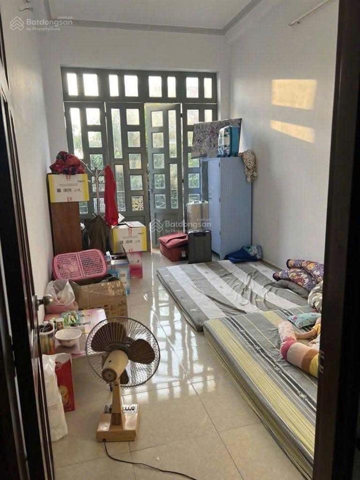 Bán nhà đường phú định p16 quận 8 nhà 3 tầng kiên cố 4pn chỉ nhỉnh 4 tỷ