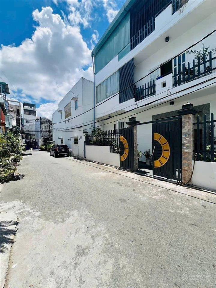 Không kiếm ra căn t2  2 mặt tiền kdc nam long 80m2  ngang 5m  3 tầng  5.49 tỷ