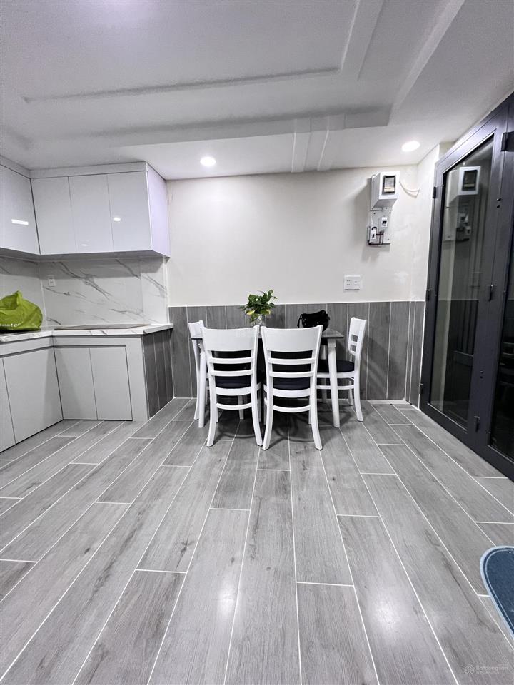 Cho thuê gấp nhà riêng 63/15 liên khu 16  18, 40m2, 7 triệu vnd. tủ lạnh máy giặt bếp từ máy nn