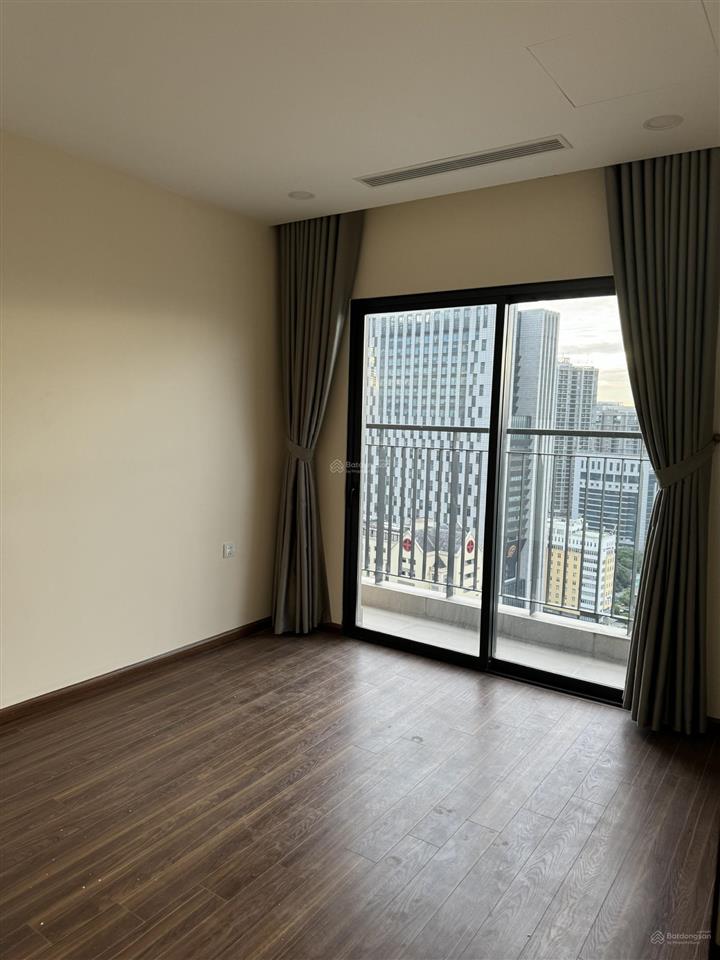 Chính chủ cho thuê chung cư 2 ngủ 2 vệ sinh 90m2 tại cầu giấy
