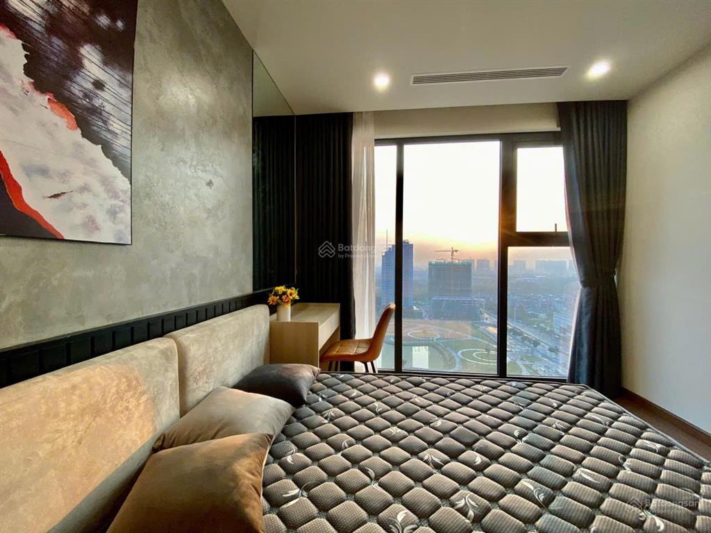 Cho thuê căn hộ vinhomes d'capitale siêu đẹp 100m 3 phòng ngủ giá chỉ 25 triệu/tháng
