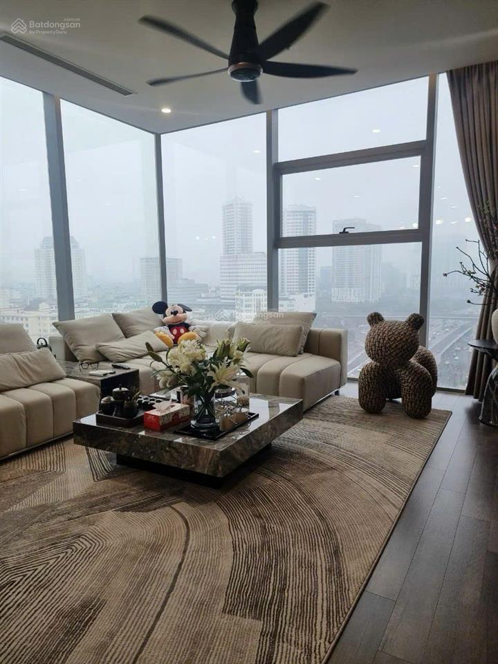 Cho thuê thăng long n01 siêu đẹp 117m 3 phòng ngủ full nội thất giá chỉ 18 triệu/tháng