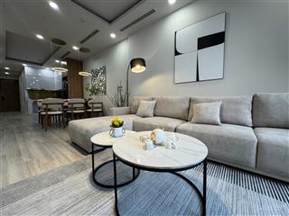 Cho thuê thăng long number one 136m2 3 phòng ngủ full nội thất giá chỉ 22 triệu có slot ô tô
