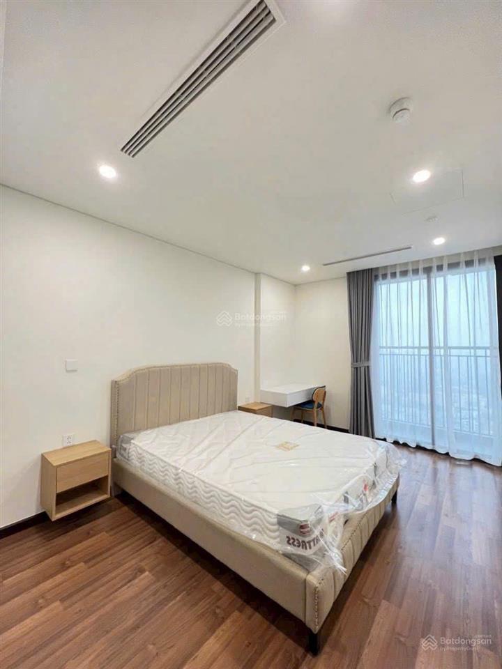 Cho thuê thăng long number one siêu rộng 162m, 4 phòng ngủ, giá chỉ 25 triệu