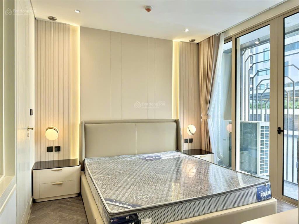 Chính chủ cho thuê royal city siêu đẹp 131m 3 phòng ngủ đã full nội thất giá siêu rẻ chỉ 24 triệu