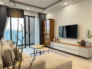 Chính chủ cho thuê căn hộ vinhomes nguyễn chí thanh 120m 3 phòng ngủ full nội thất giá chỉ 25 triệu