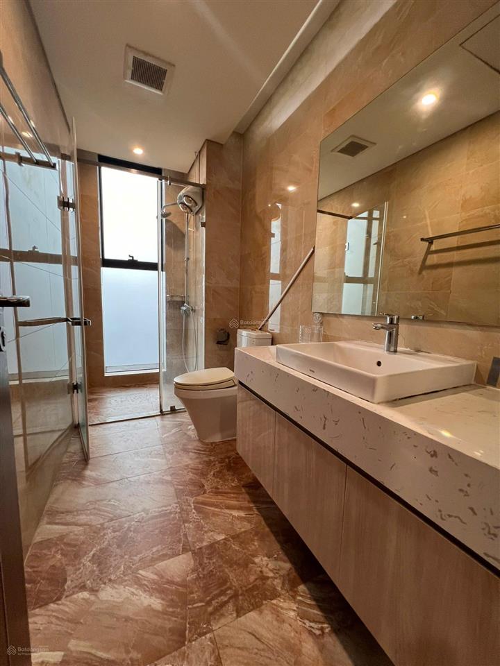 Cho thuê căn hộ n04 udic complex hoàng đạo thúy 125m 3 phòng ngủ siêu đẹp giá chỉ 20 triệu/tháng
