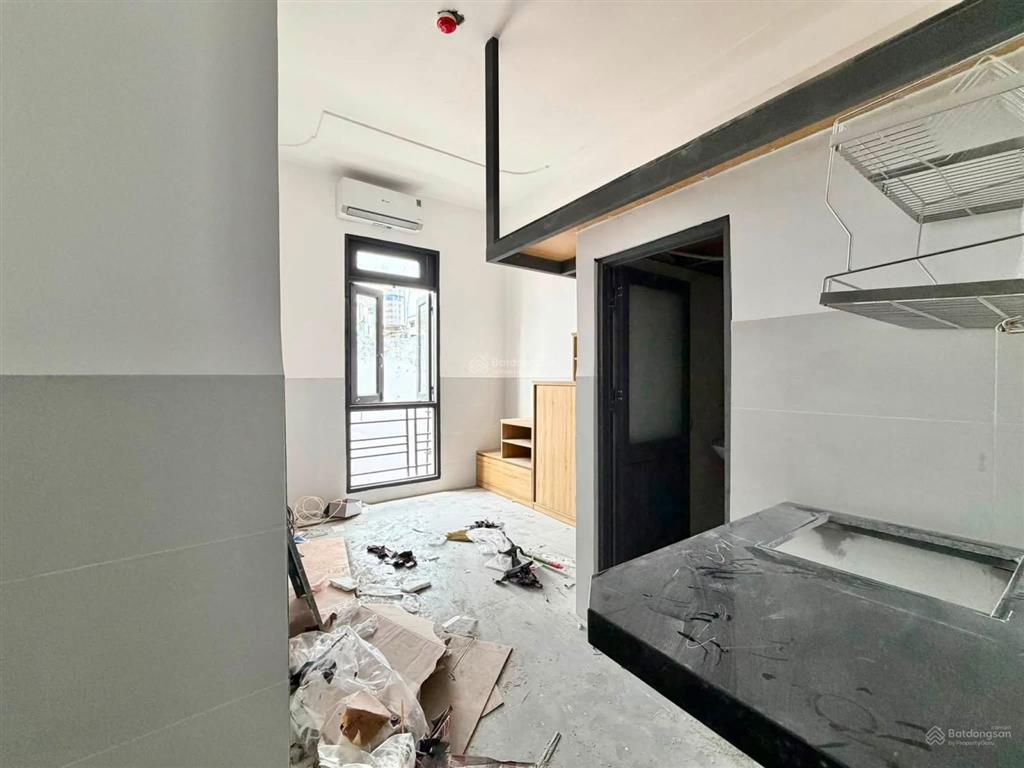 Duplex ban công full nội thất đi bộ đh văn lang 5 phút