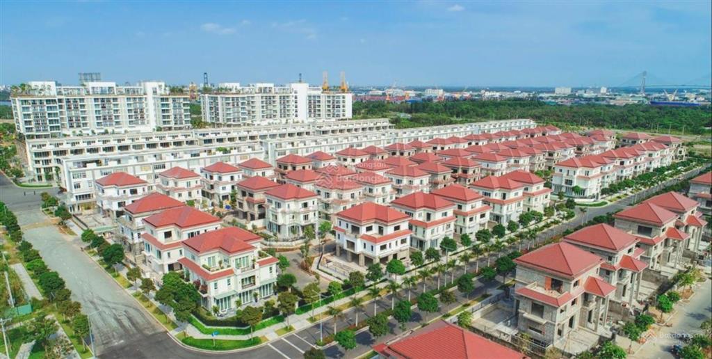 Bán gấp biệt thự saroma villa căn sát góc, hướng mát, 245 tỷ, 330 m2 căn vip của khu giá tốt