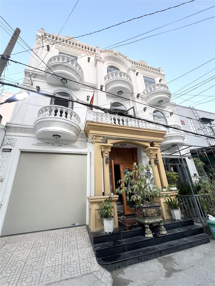 Biệt thự ngang 10m  ngay chợ bà hom  gần khu tên lửa  có gara xe hơi  chỉ hơn 6 tỷ