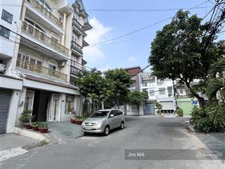 Nhà 5 tầng  khu tên lửa  gần nhà thờ phaolo  4x18m  tặng nội thất  sổ hoàn công