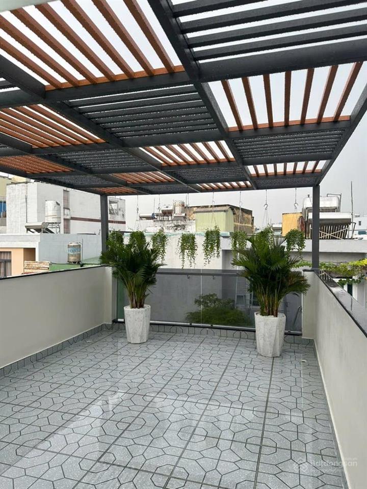 Nhà 4 tầng  bà hom  gần cư xá phú lâm b  tặng nội thất  hẻm thông  sổ hoàn công