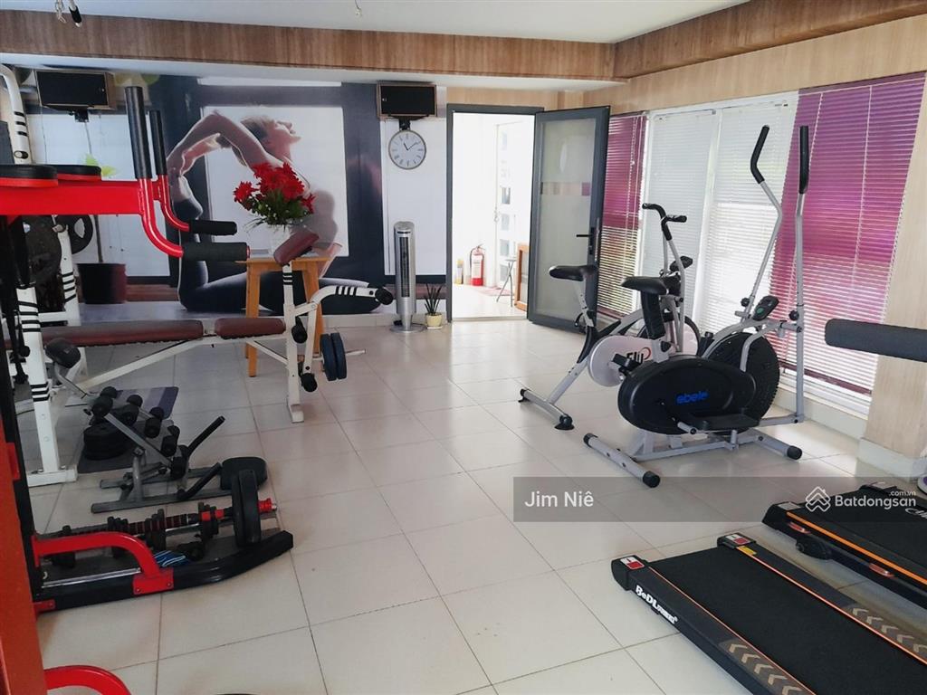 Mặt tiền kdc nam long  nhà 5 tầng  84m2  ngang đẹp 6m  xe hơi trong nhà.