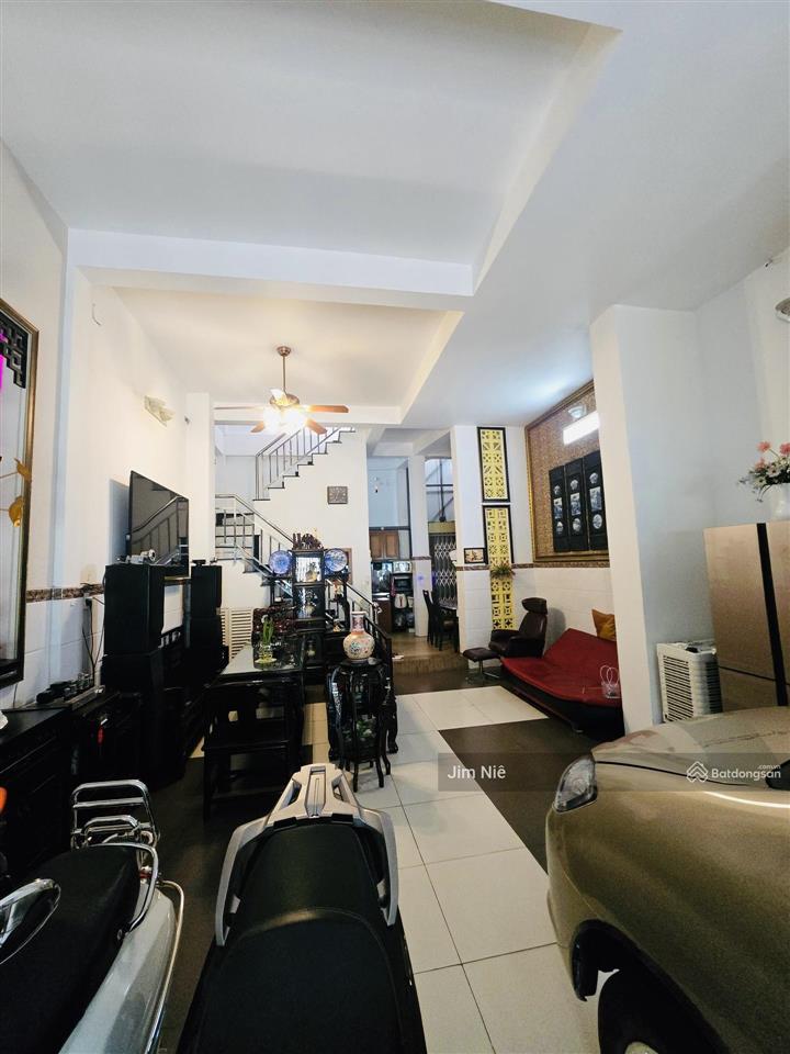 Mặt tiền kdc nam long  nhà 5 tầng  84m2  ngang đẹp 6m  xe hơi trong nhà.