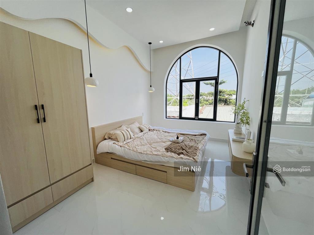 Siêu phẩm  ngay akari võ văn kiệt  nhà 2 tầng  5x13m  hẻm xe hơi