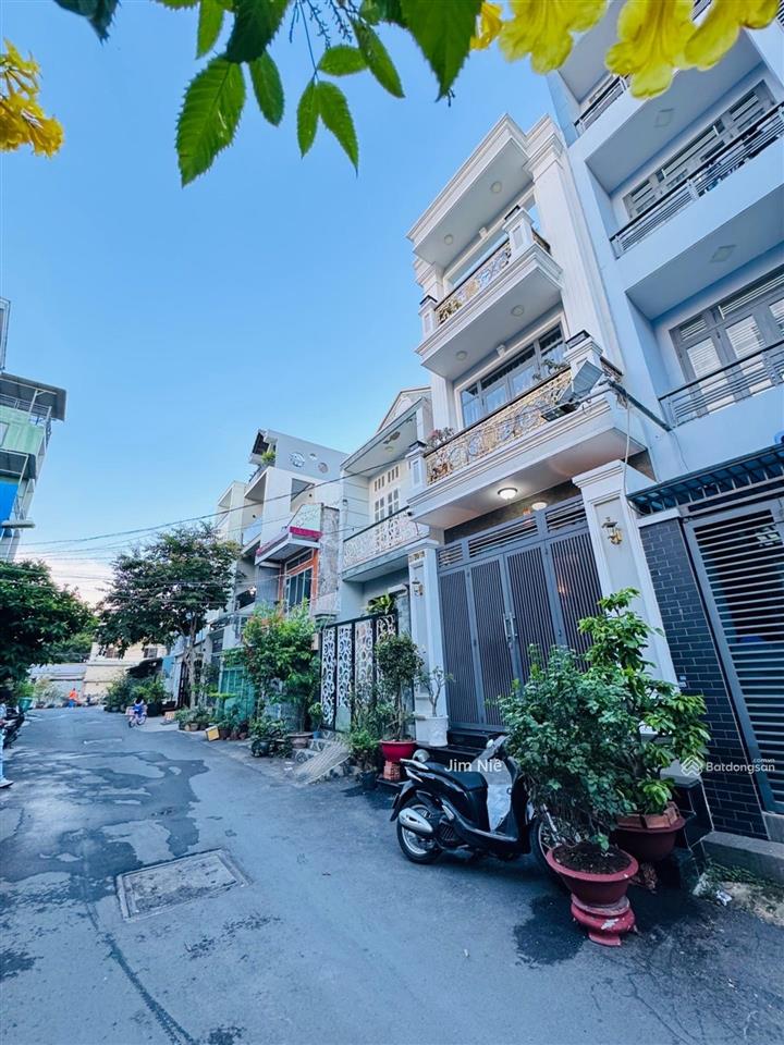 Nhà đẹp 2 tầng  lê công phép  gần bx miền tây  4x16m  đường 8m  sổ hoàn công.