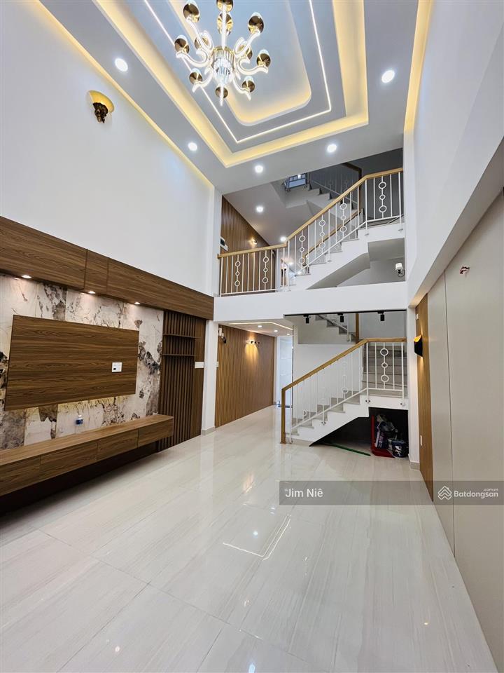 Nhà 4 tầng  có thang máy  gần khu tên lửa  4x18m  tặng nội thất  sổ đẹp  7,39 tỷ