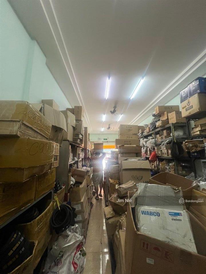 Mtkd gần chợ phú lâm, q6  dòng tiền gần 30tr/tháng  dt 138m2  2 tầng btct  11.x tỷ