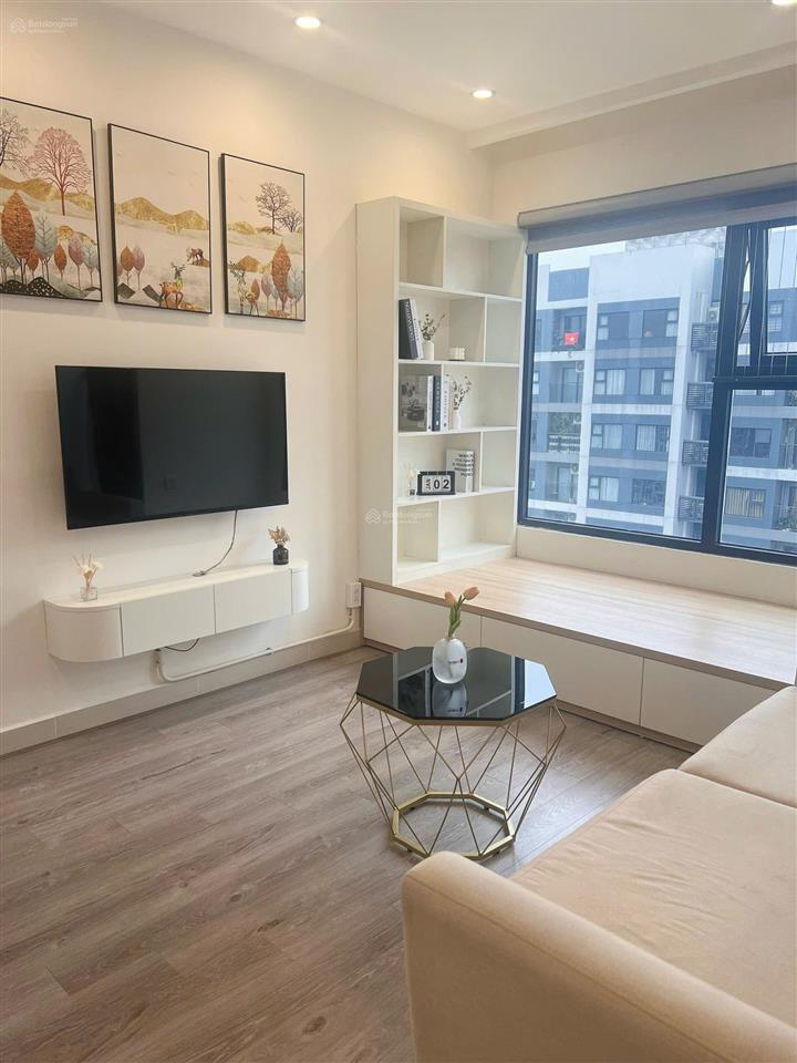 Chuyển nhà cần bán căn chung cư 2pn + 1, phân khu gs cao cấp smart city, giá 5,3 tỷ có thương lượng