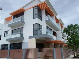 Cho thuê nhà phố hoàn thiện cđt elite life giá rẻ bất ngờ 8.5tr. nhà 1 trệt 2 lầu nhà thô cđt đẹp