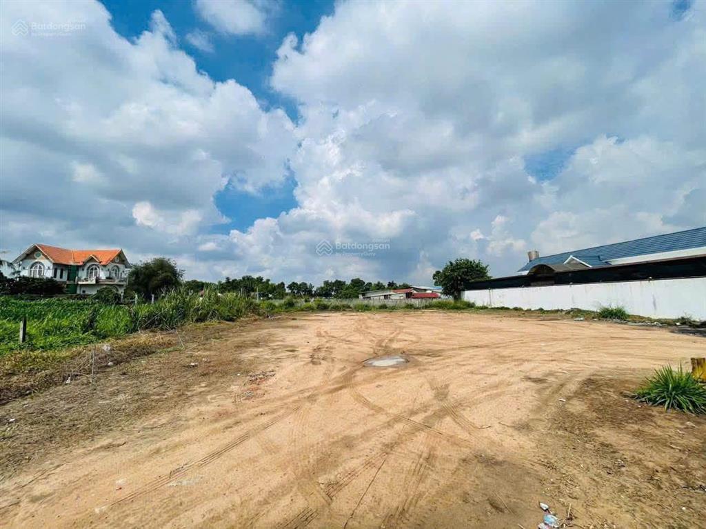 Gia đình cần tiền mở quán ăn  bán nhanh lô đất 1.000m2 chỉ 480 triệu