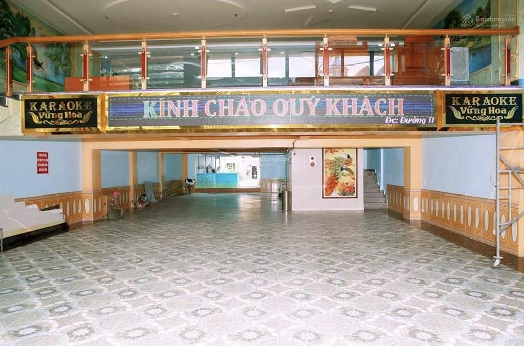 Bán nhà mặt tiền 10m x 6 tầng dt 405.4m2 kinh doanh gần biển sầm sơn, gần flc. giá 21 tỷ
