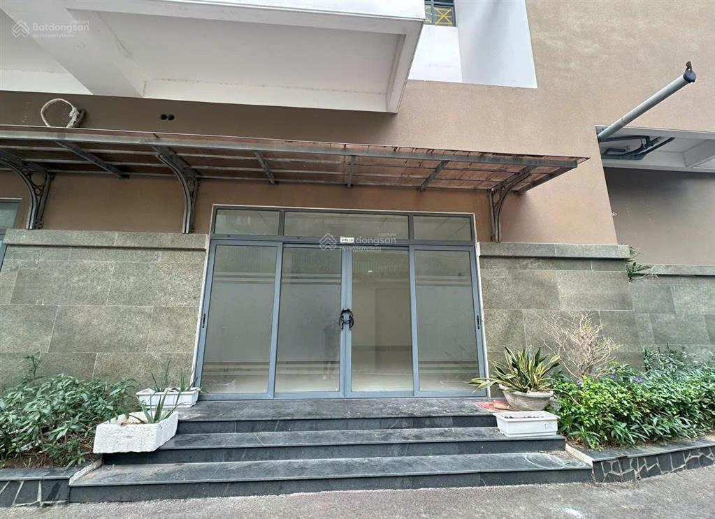 Ngân hàng thanh lý shophouse thịnh phát tower  dt 77,4m2  gcn riêng  giá 2,3 tỷ
