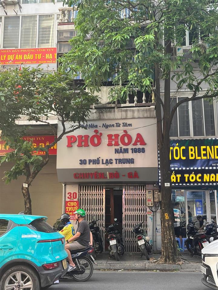 Cho thuê nhà 2 mặt tiền phố lạc trung, hà nội. giá 15.000.000 vnđ/tháng